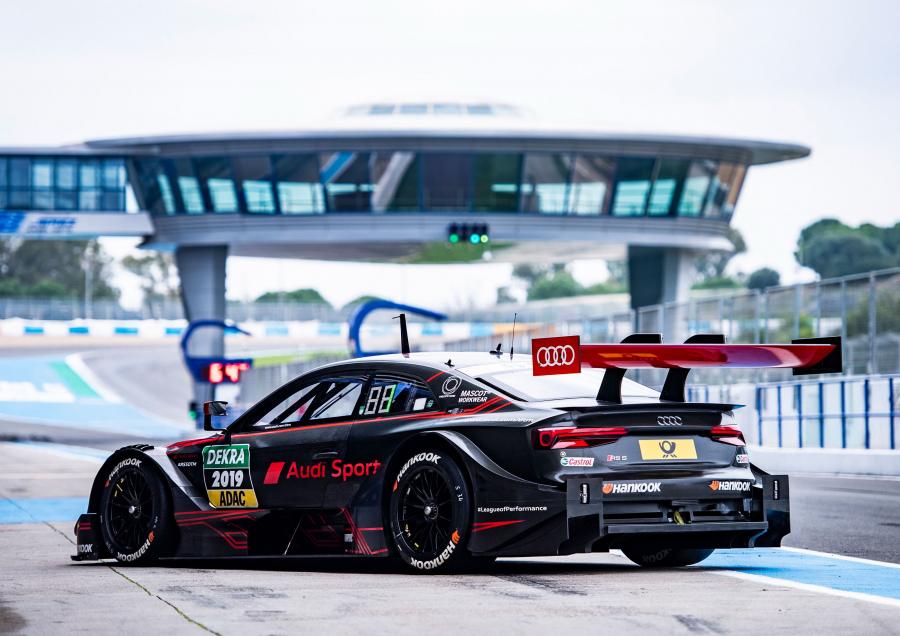  Audi RS5 Coupe DTM 2019 года  (фото 15 из 40)
